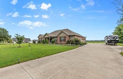243 N Ridge Road, Sikeston, MO 63801
