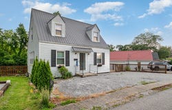 120 Cynthiana Street, Williamstown, KY 41097