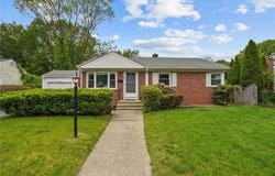 156 Davis Avenue, Cranston, RI 02910