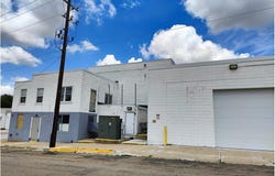 138 W Front Street, Owatonna, MN 55060