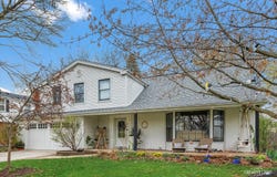 1556 Shenandoah Lane, Naperville, IL 60563