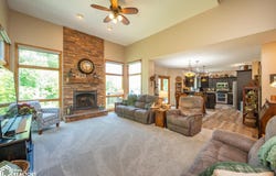 105 Everett Circle, Mingo, IA 50168