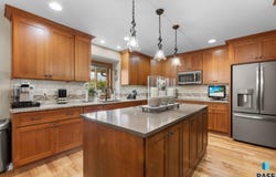 3738 E Fox Run Pl, Sioux Falls, SD 57103