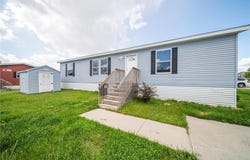 2009 Osprey Pl NW, Stewartville, MN 55976