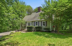 123 Sugar Rd, Bolton, MA 01740