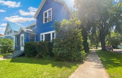 1345 Carney Boulevard, Marinette, WI 54143