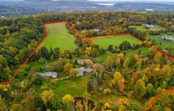 39 Still Hollow Rd, Tewksbury Twp., NJ 08833-4417