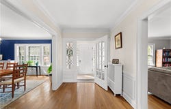 19901 Malvern Road, Shaker Heights, OH 44122