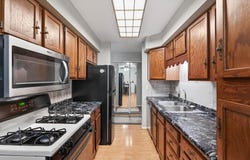 4207 Lakeside Avenue N, Brooklyn Center, MN 55429