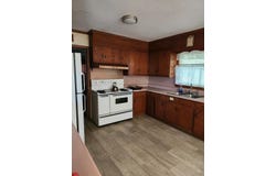 102 S Dargan Av, Greenwood, SC 29646