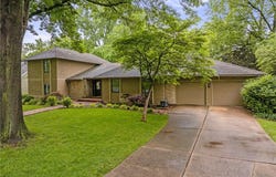 12500 Overbrook Road, Leawood, KS 66209