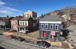77 15 Street, Wheeling, WV 26003