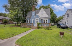 4 Elliott Drive, Thomasville, NC 27360
