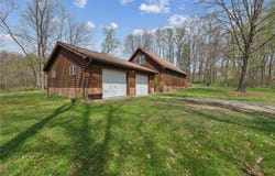 136 Bottom Rd, Mill Run, PA 15464