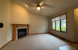 101 Lillie Lane SE, Pine Island, MN 55963