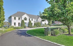 105 Heidi Drive, Portsmouth, RI 02871