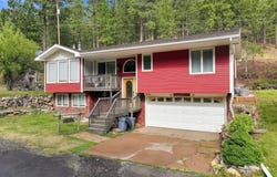 402 Dixon Avenue, Lead, SD 57754