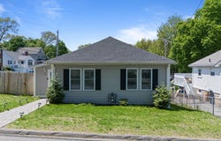 9 Laconia Ave, Saugus, MA 01906