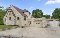 900 N Van Buren Street, Auburn, IN 46706-1144
