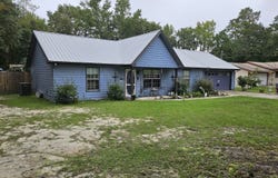300 Crestview, Woodbine, GA 31569