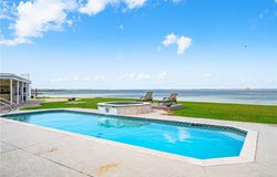 1170 S Virginia Street, Port Lavaca, TX 77979