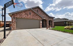 905 Buffalo Court, Stanton, TX 79782