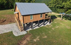 75 E Schoolhouse Hollow Road, Guion, AR 72540