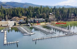 328 Bayview Dr, Coolin, ID 83821