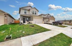419 Sickle Loop, Uhland, TX 78640