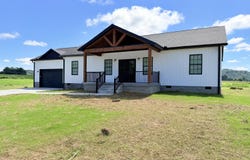 93 Stable Lane, Brodhead, KY 40409