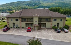 1724 Watercrest Way #G, Young Harris, GA 30582