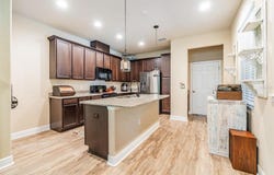 450 HARBOR SPRINGS DRIVE, PALM HARBOR, FL 34683