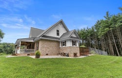 392 Cavalier, Hillsville, VA 24343