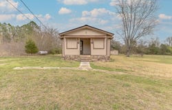 40 Lige Ln, Cave City, AR 72521