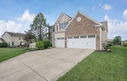 536 Stonebridge Boulevard, Pickerington, OH 43147