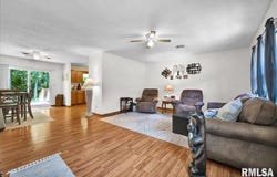 213 LEE Street, North Pekin, IL 61554