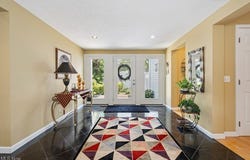 985 Goldenrod Trail, Aurora, OH 44202