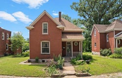 205 Voss Place, Belleville, IL 62220