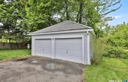 2 Woodward Avenue, Enfield, CT 06082