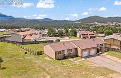 1005 Mountain View Road, Woodland Park, CO 80863