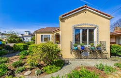 838 J Street, Eureka, CA 95501