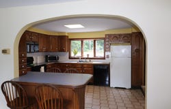 55 Franklin St, West Boylston, MA 01583