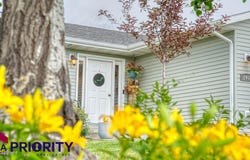 2458 Beaver Dr W, Gillette, WY 82718