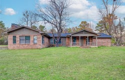 79 County Road 44190, Powderly, TX 75473
