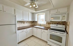 2802 Crosley Drive W, West Palm Beach, FL 33415