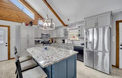 309 Beach Dr, No City, TX 75683