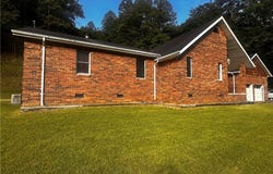 133 Celestial Way, Whitman, WV 25601