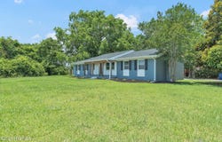 401 Oakwood Avenue, Jacksonville, NC 28546