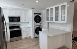 4170 Crayton Rd, NAPLES, FL 34103