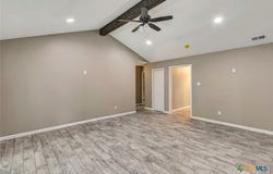602 N Market Street, Hallettsville, TX 77964